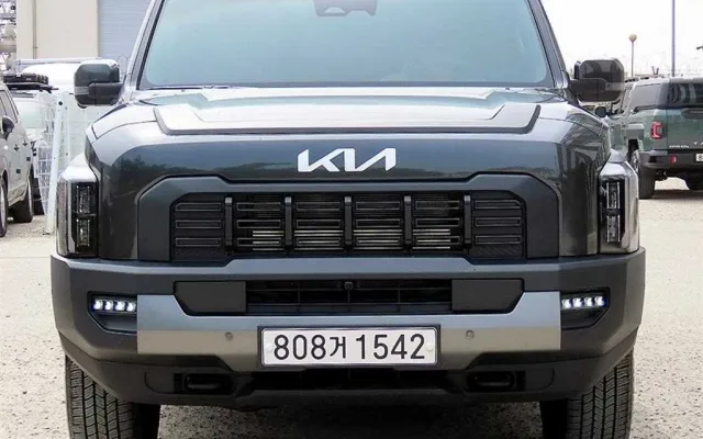 타스만 중고차 타스만 2.5 T-GDI 4WD 매물 사진 17 - 2025/03 5,084km